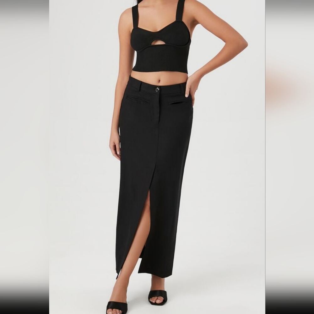 Elegant Black Maxi Skirt NWT